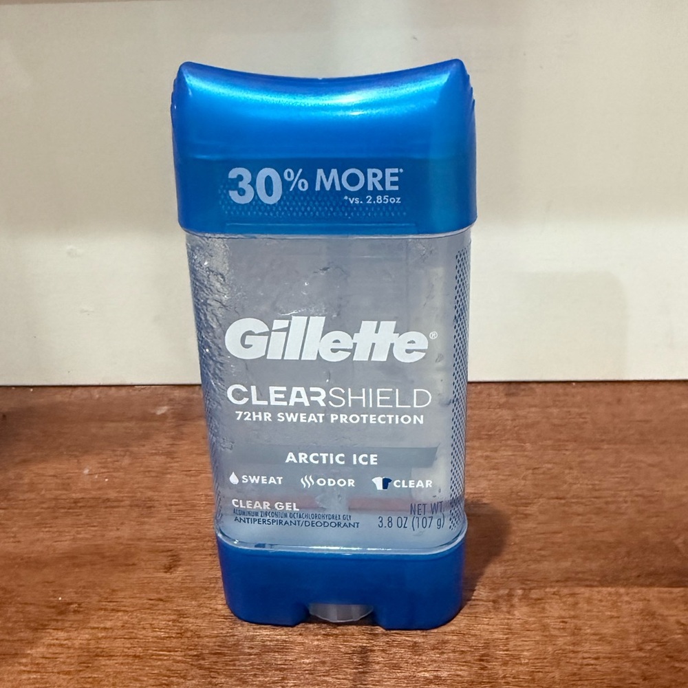 NWT Gillette Clear Shield Gel Deodorant Arctic Ice
